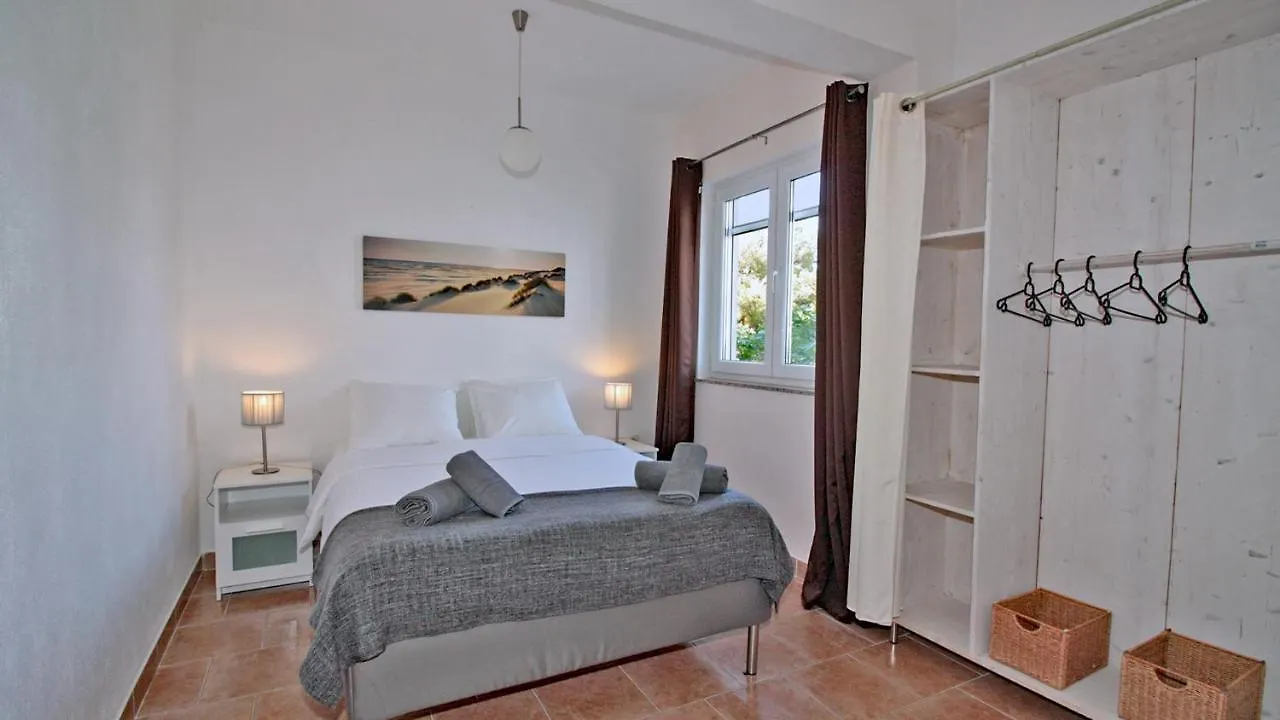 Pakostane - Vrgada -Appartement 50 M2 Avec Piscine Apartment